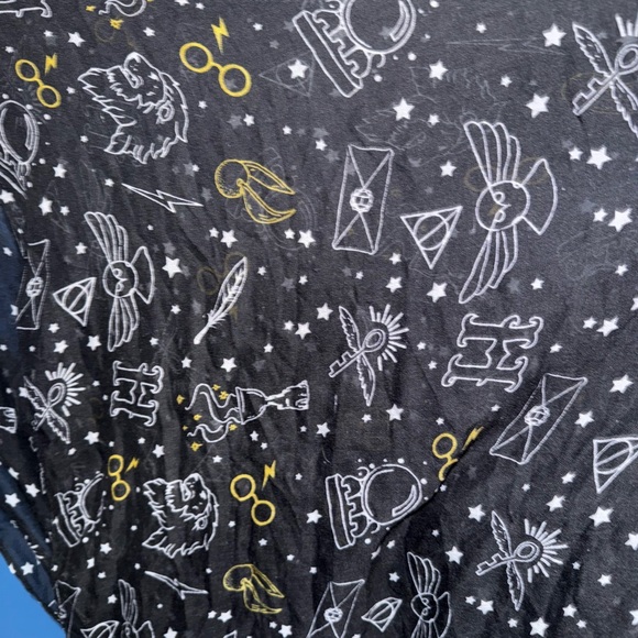 Harry Potter Patterned Infinity Scarf - Picture 3 of 3